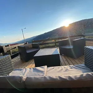 Studio 20m2 Avec Terrasse 16m2 Vue Sur La Vallée , Habère-Poche France